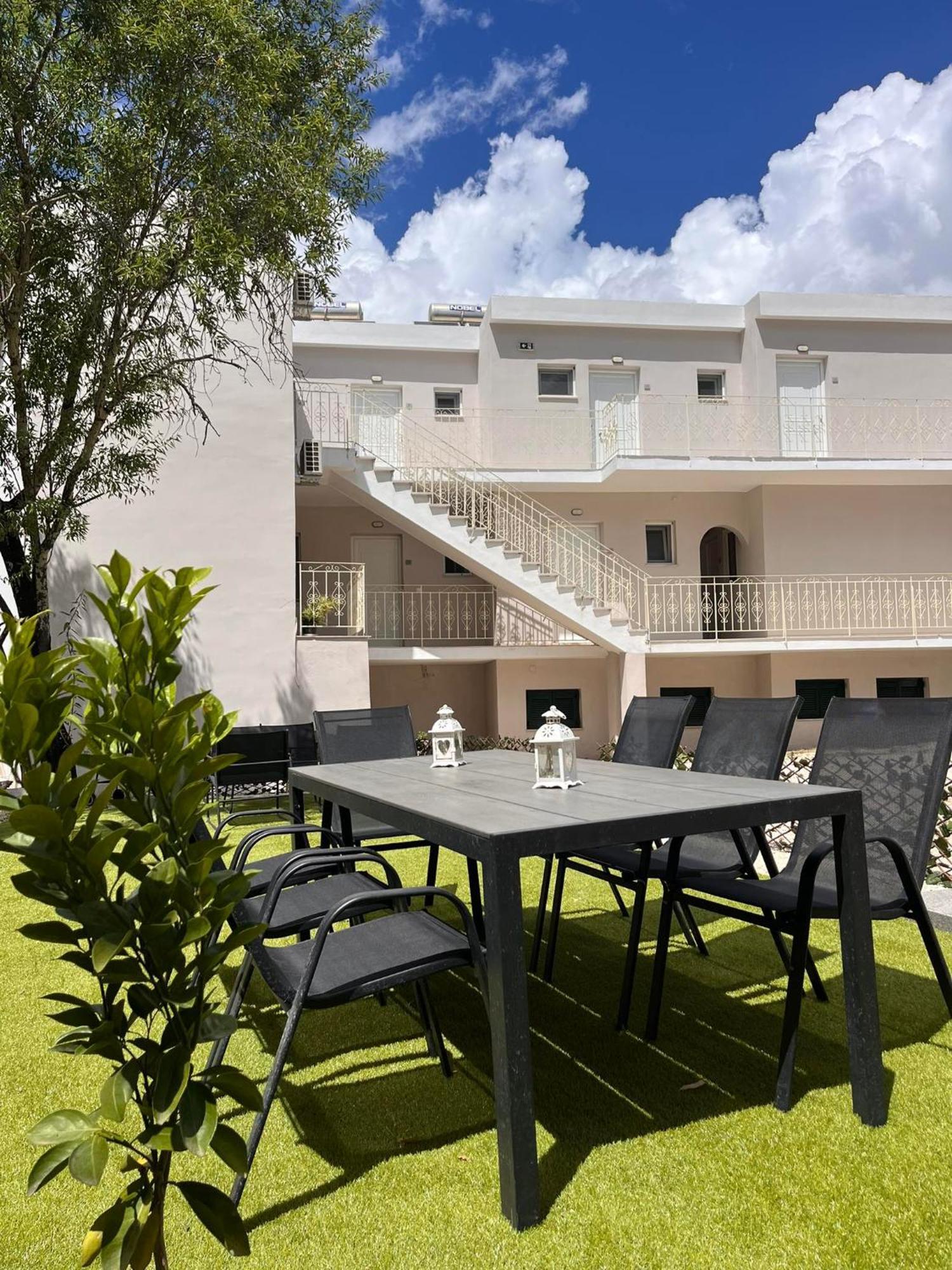 Nisea Apartments Ypsos Exterior foto